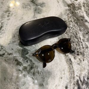 Ray-Ban RB2180 Tortoise polarized sunglasses with case